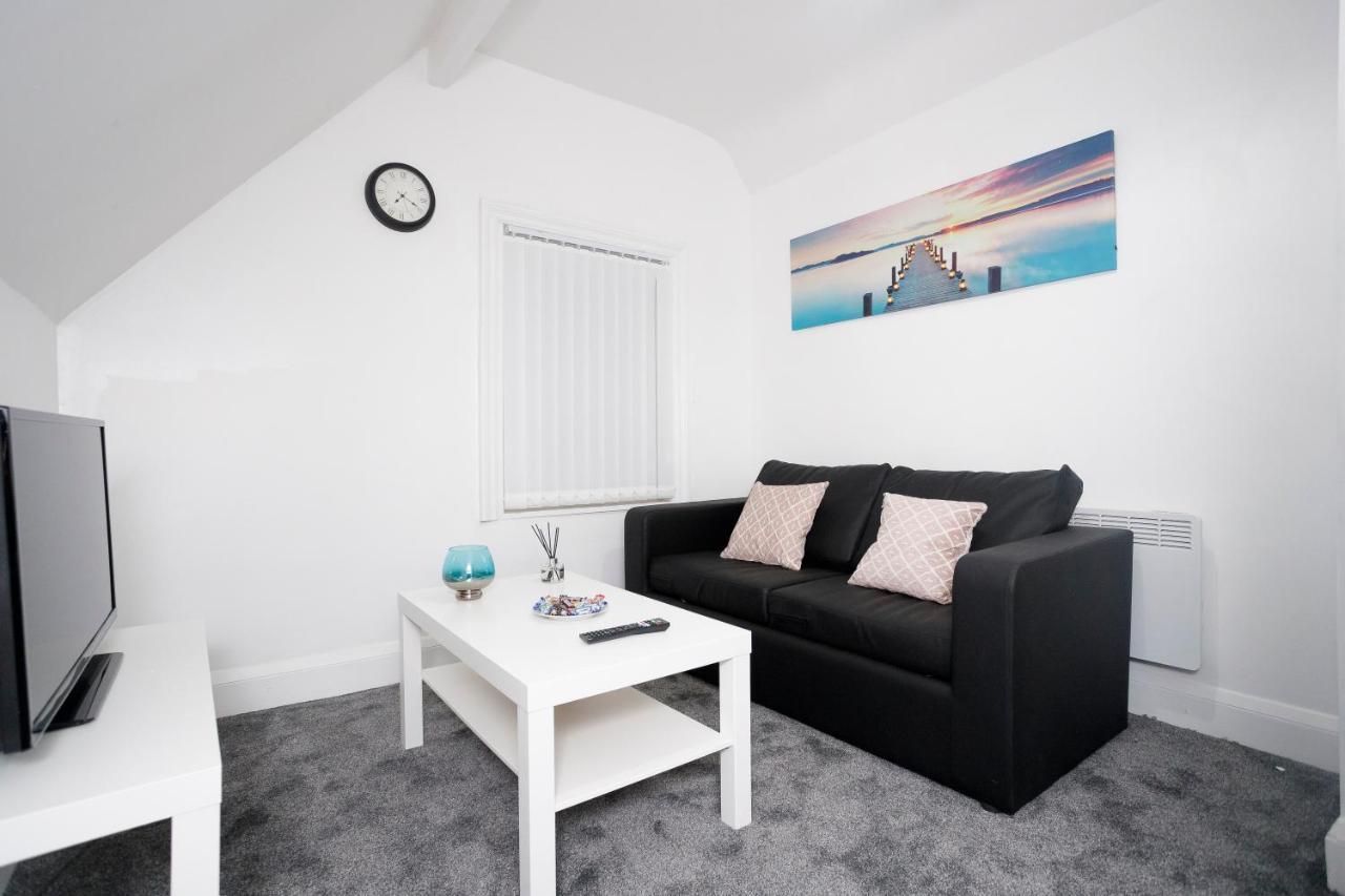 Kirkstall Serviced Apartments Leeds リーズ エクステリア 写真