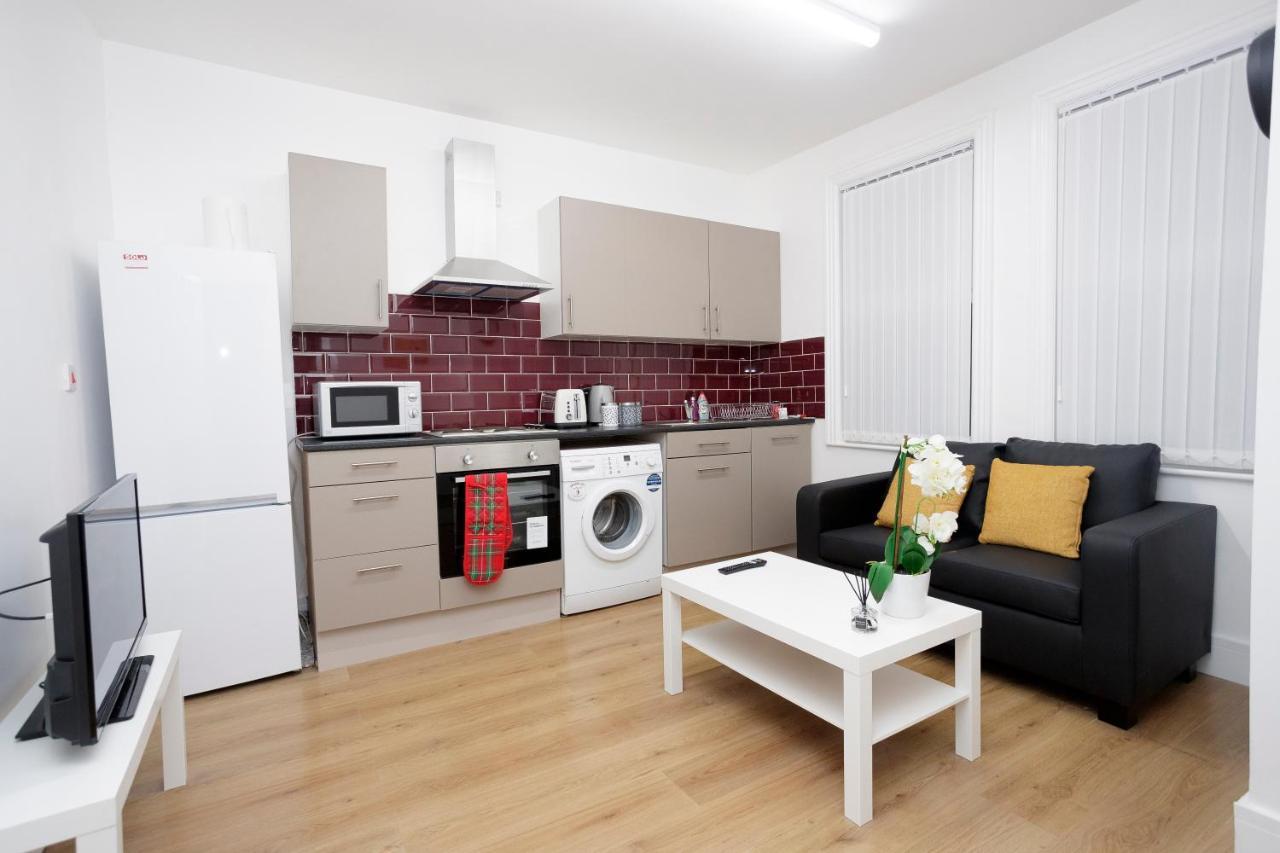 Kirkstall Serviced Apartments Leeds リーズ エクステリア 写真