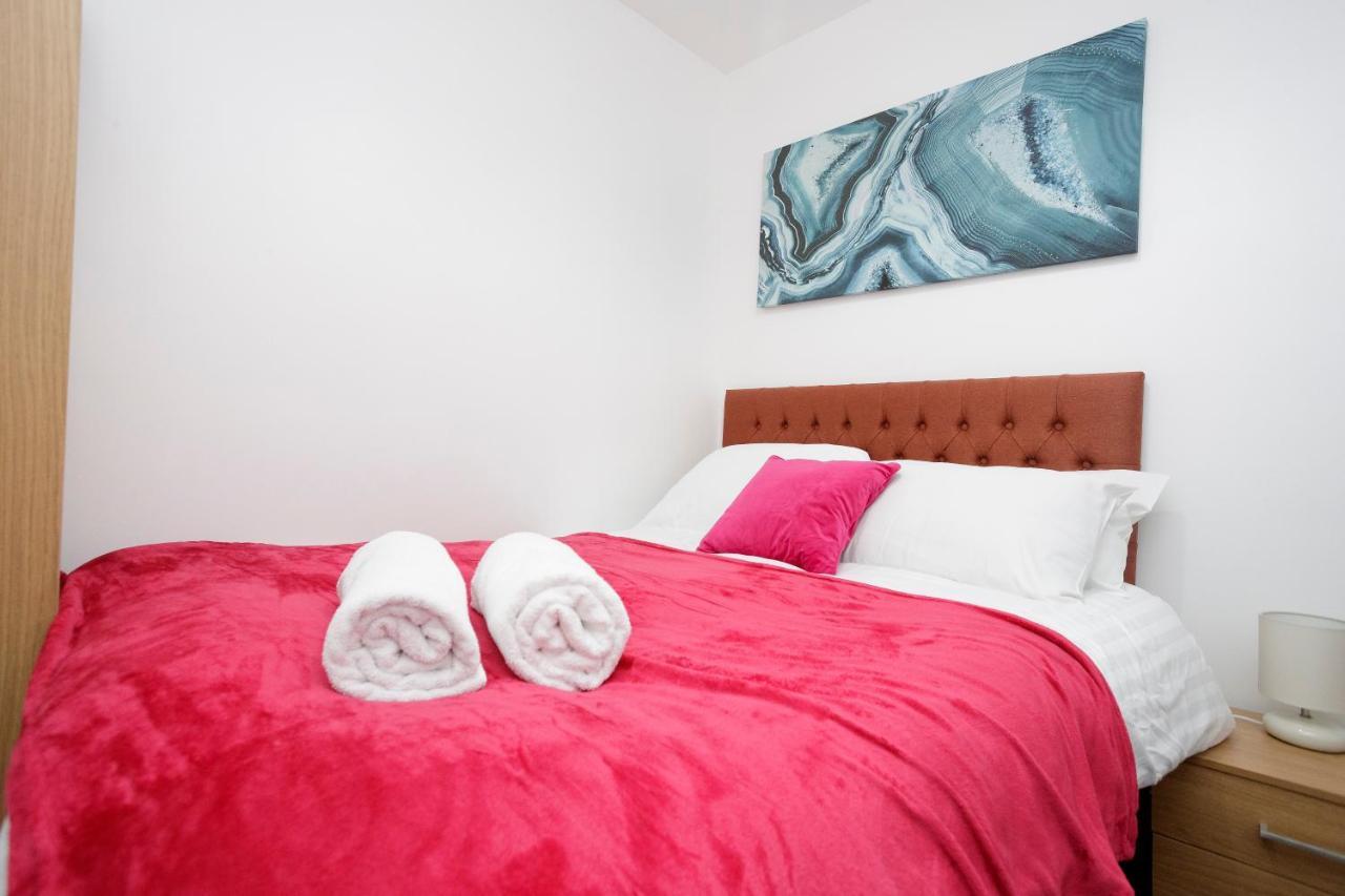 Kirkstall Serviced Apartments Leeds リーズ エクステリア 写真